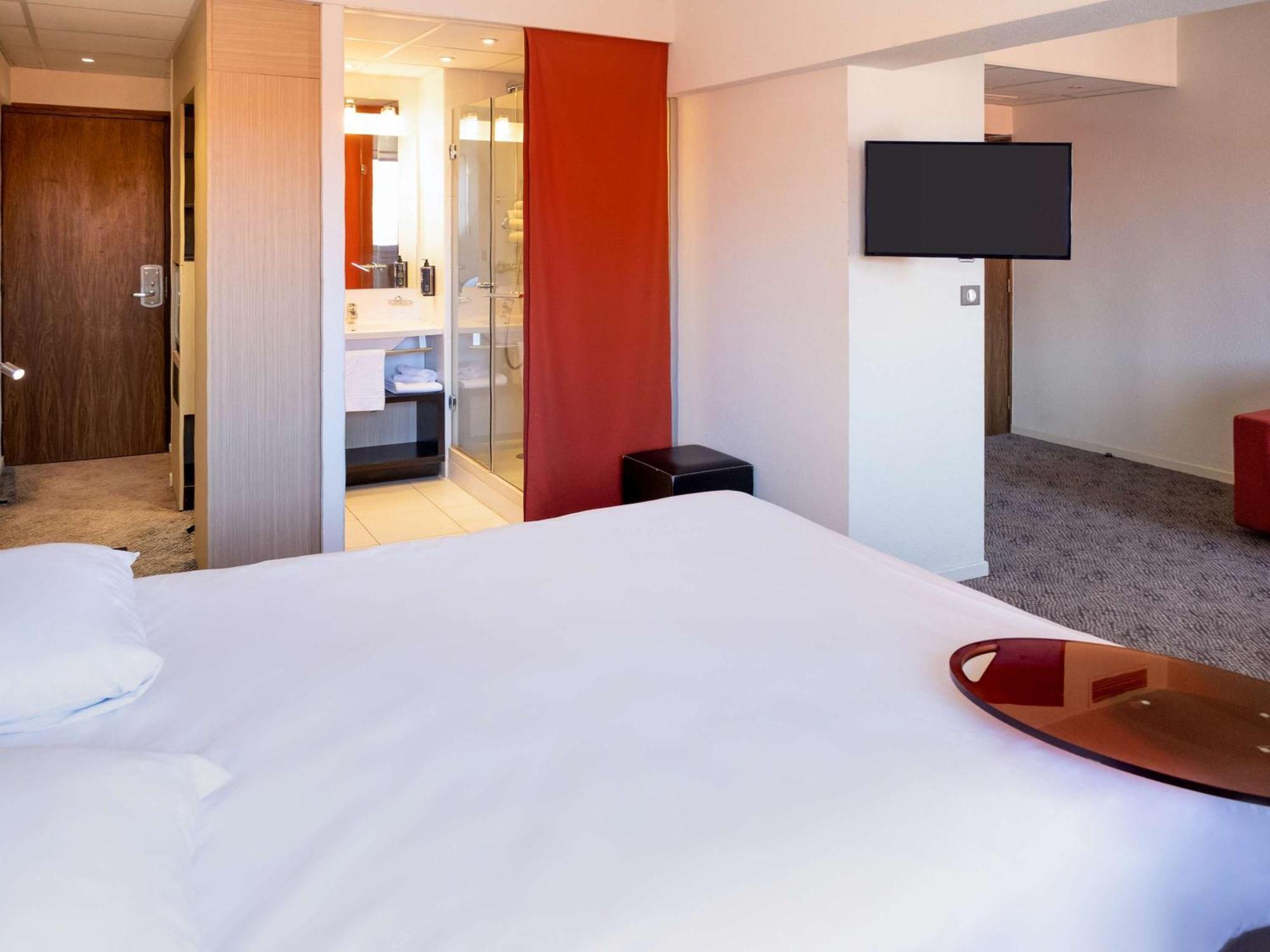 Hotel Ibis Styles Saint Dizier Esterno foto